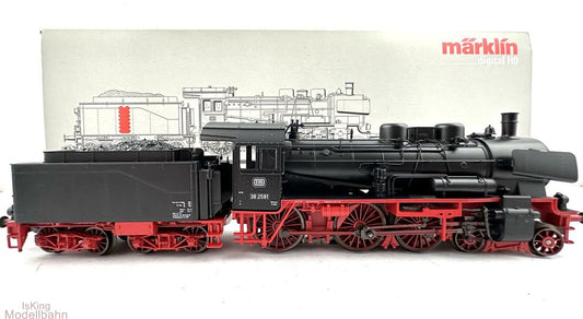 Locomotora a vapor Märklin. Cód. 37030